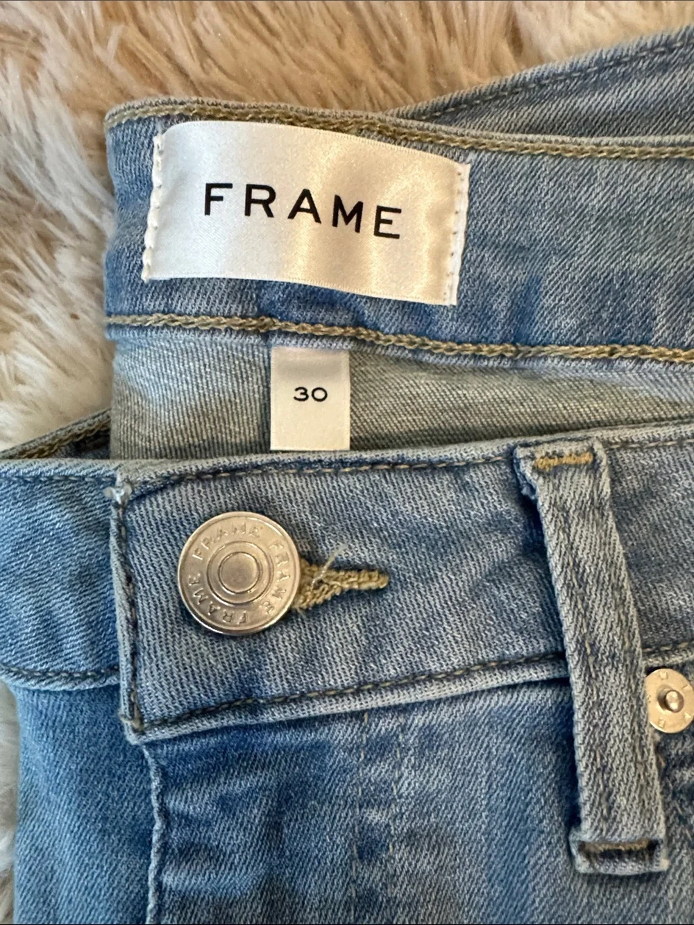 Frame Denim Le Crop Mini Boot